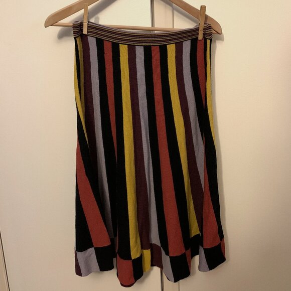 Knit skirt - Picture 1 of 2